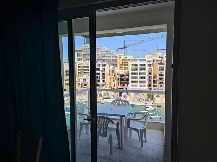 St Julians Bay Sea Front Apartments San Ġiljan Buitenkant foto
